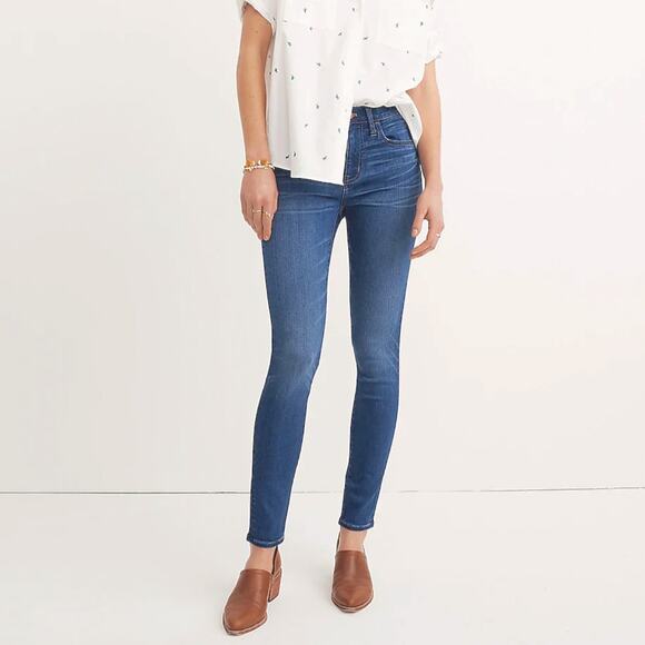 Madewell Roadtripper Jeans in Orson Wash Size 25 - Picture 1 of 7